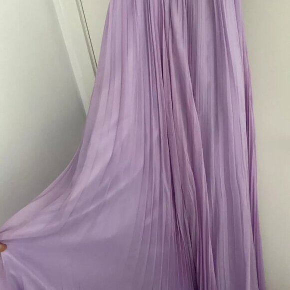 Anais Lavender Purple Chiffon Pleated Cocktail Dress Silver Crystals Size US2 - Picture 5 of 6